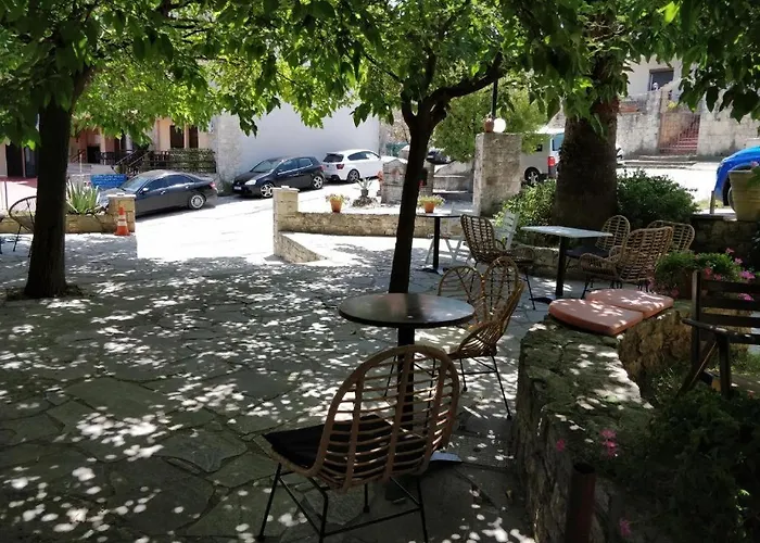 Aparthotel Sivilla Boutique 3*