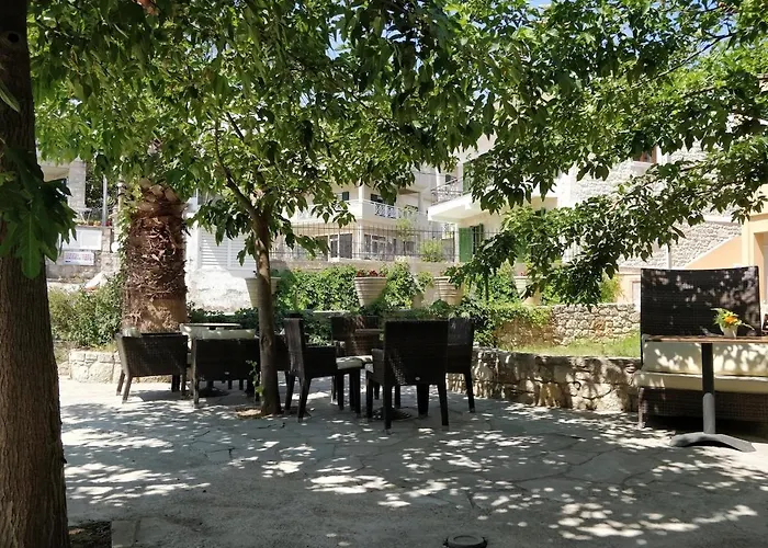 Sivilla Boutique Aparthotel 3*