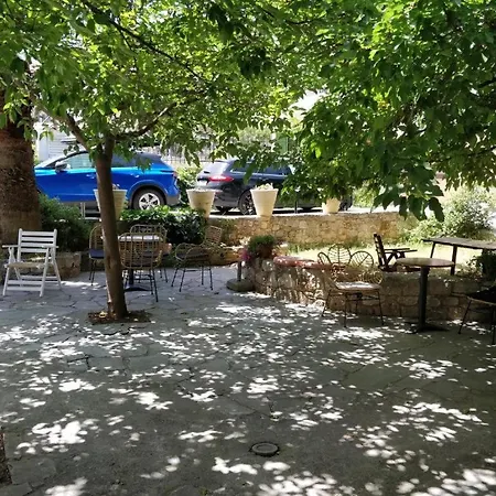 Hotel de apartamente Sivilla Boutique 3*